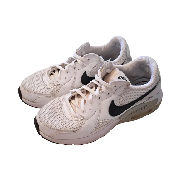 Nike Air Max Excee shoes in the White/Black/Pure Platinum colorway - Picture 4 of 11